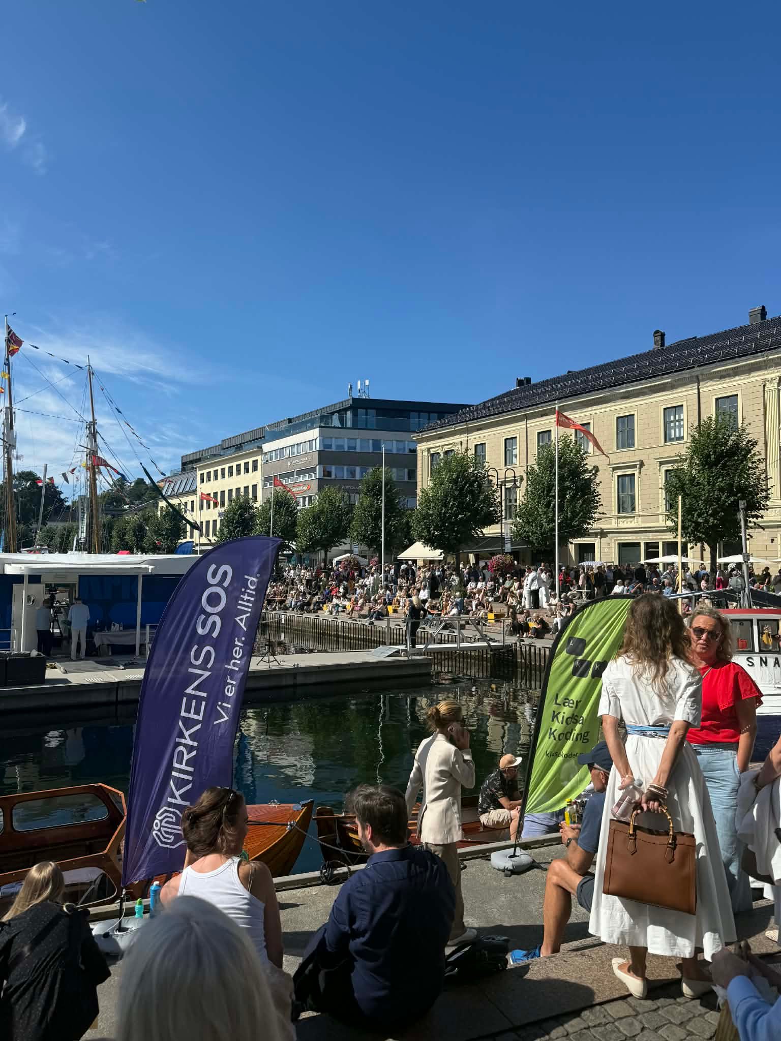 2b8b4d88 7645 4bcd 873a d43a2e750021